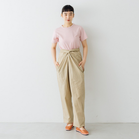 オーガニックコットンのパンツ|毎日に心地よく寄り添うボトムス オーガニックコットンのパンツ|毎日に心地よく寄り添うボトムス