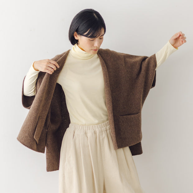 COSMIC WONDER British wool knitted farmer cardigan