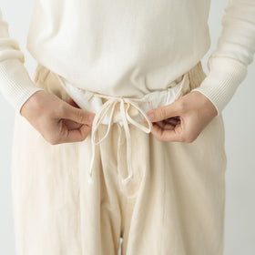 koton オーガニックコットン コーデュロイeaseテーパードパンツ エクリュ