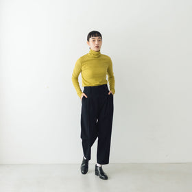 HAU タートルネック "frais"