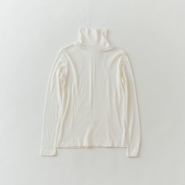 HAU タートルネック "frais"