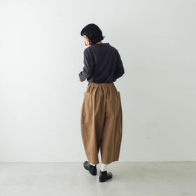 Atelier d’antan Perriere コットン パンツ