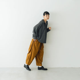 HAU ブラウス "ruffled" チェック チャコールグレー