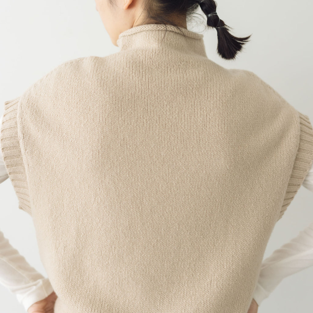 HAU ニットベスト "shepherd"