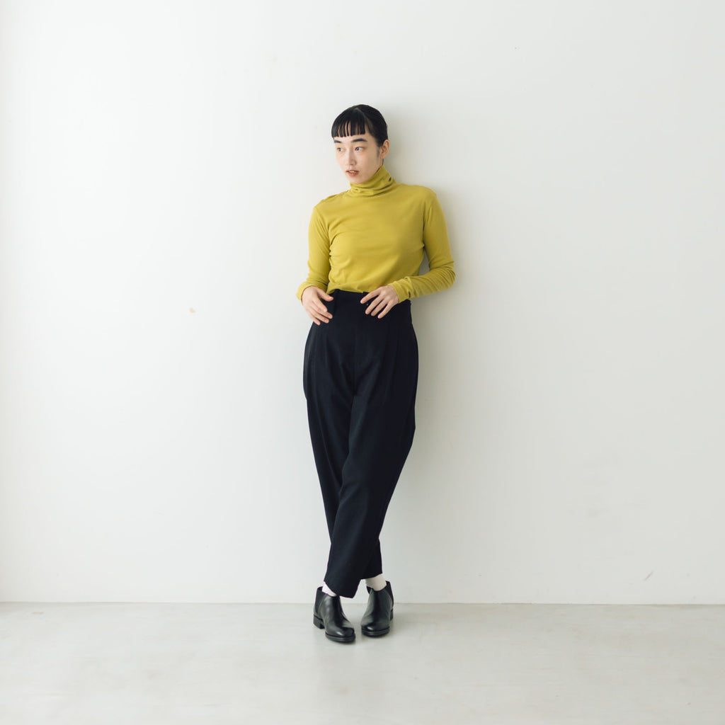 HAU パンツ "cotton wool chino"