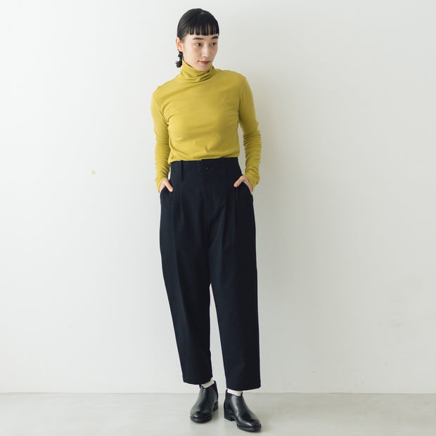 HAU パンツ "cotton wool chino"