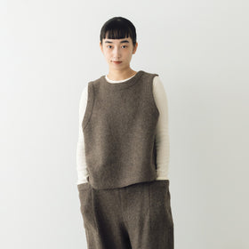 ata 圧縮ウールベスト ブラウン