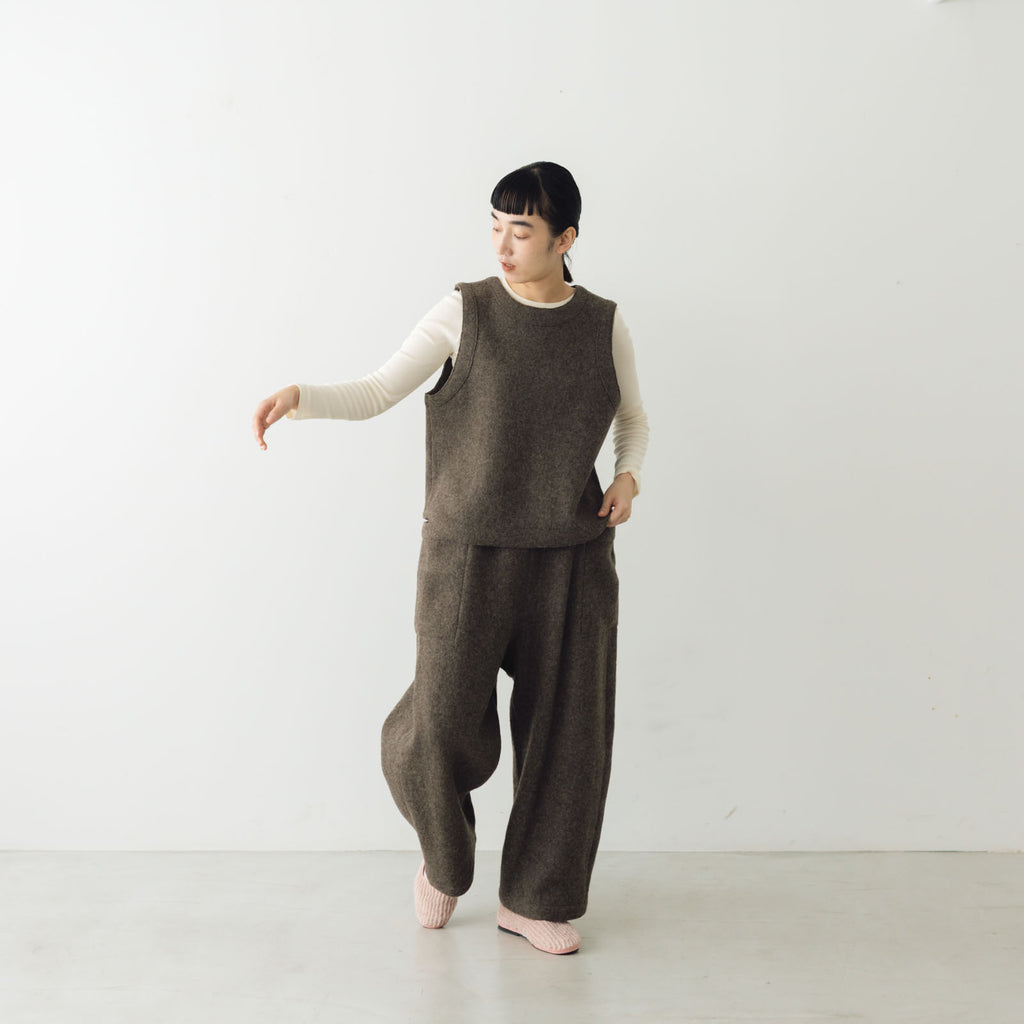 ata 圧縮ウールベスト ブラウン