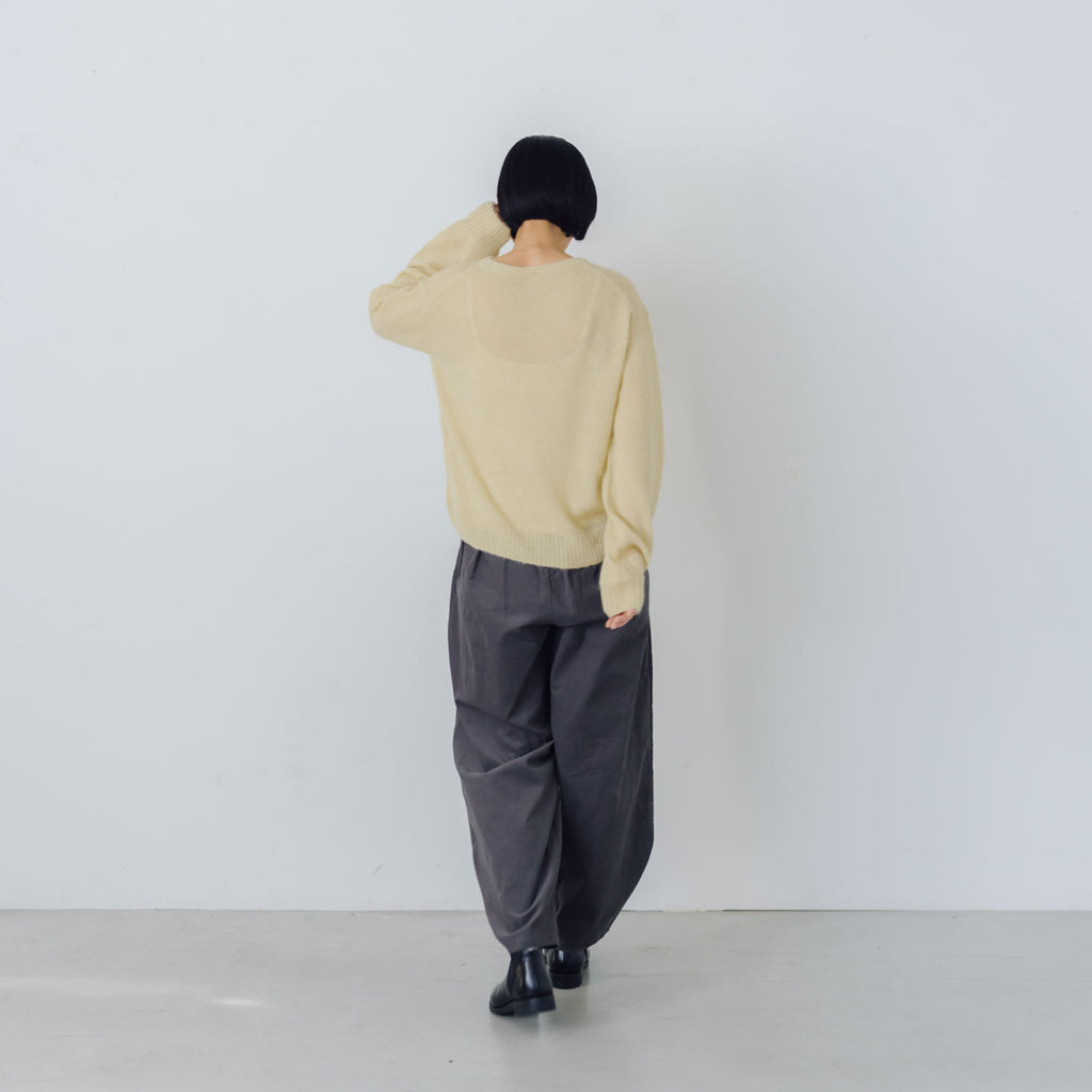 HAU ニットトップス "brume"