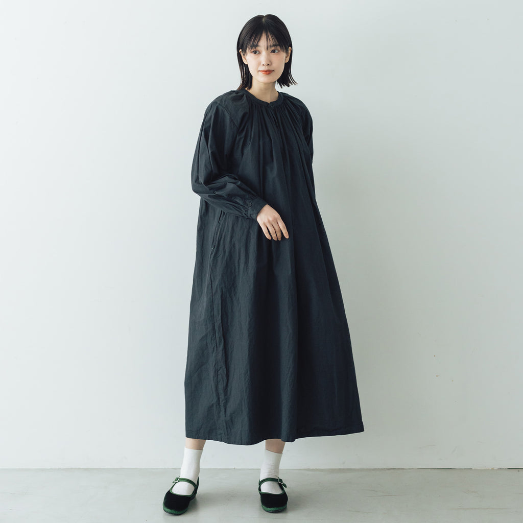 YAECA CANVAS DESIGN ギャザースモックドレス 草木ブラック（M）