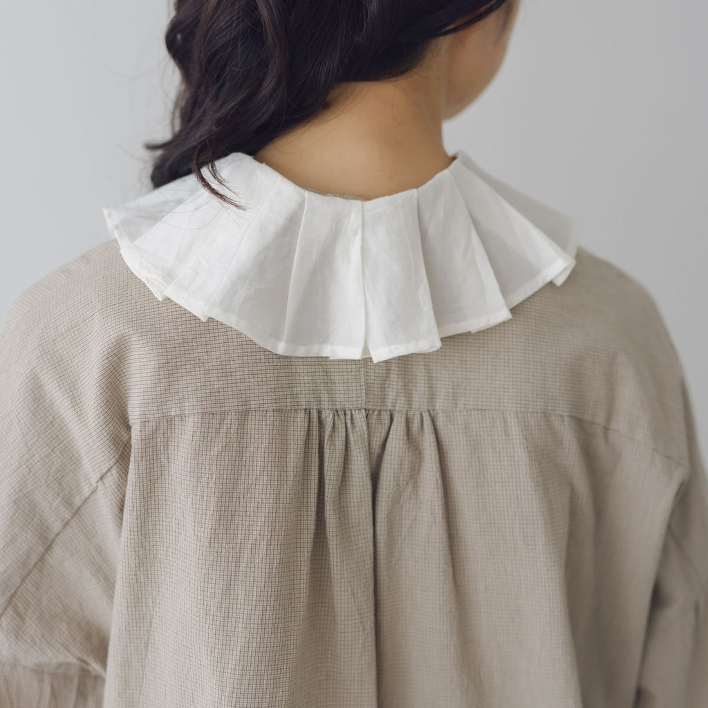 MAGALI オーガニックコットン 襟フリルブラウス