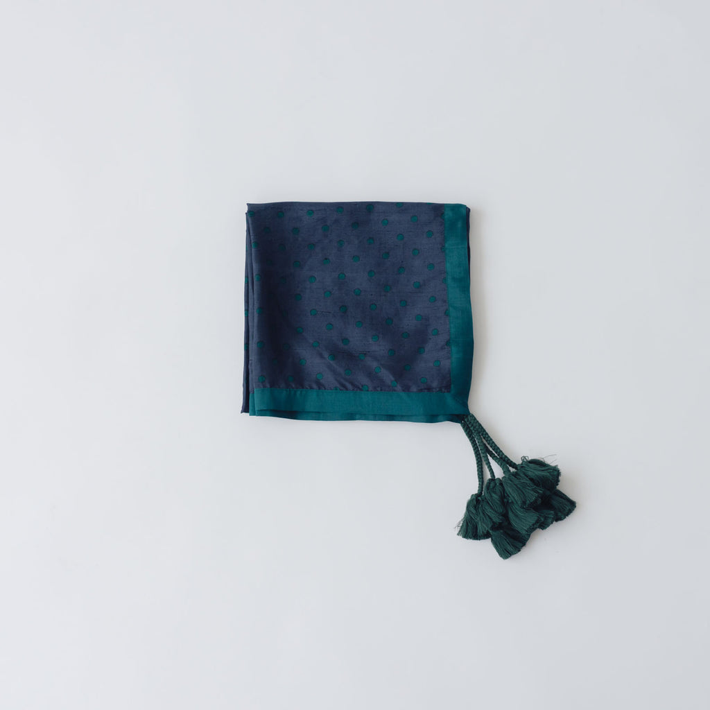 BUNON タッセルスカーフ Dull Blue BUNON タッセルスカーフ ドットプリント ｜くらすこと公式オンラインストア