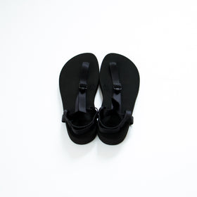 BEAUTIFUL SHOES BAREFOOT SANDALS （VIBRAM SOLE）