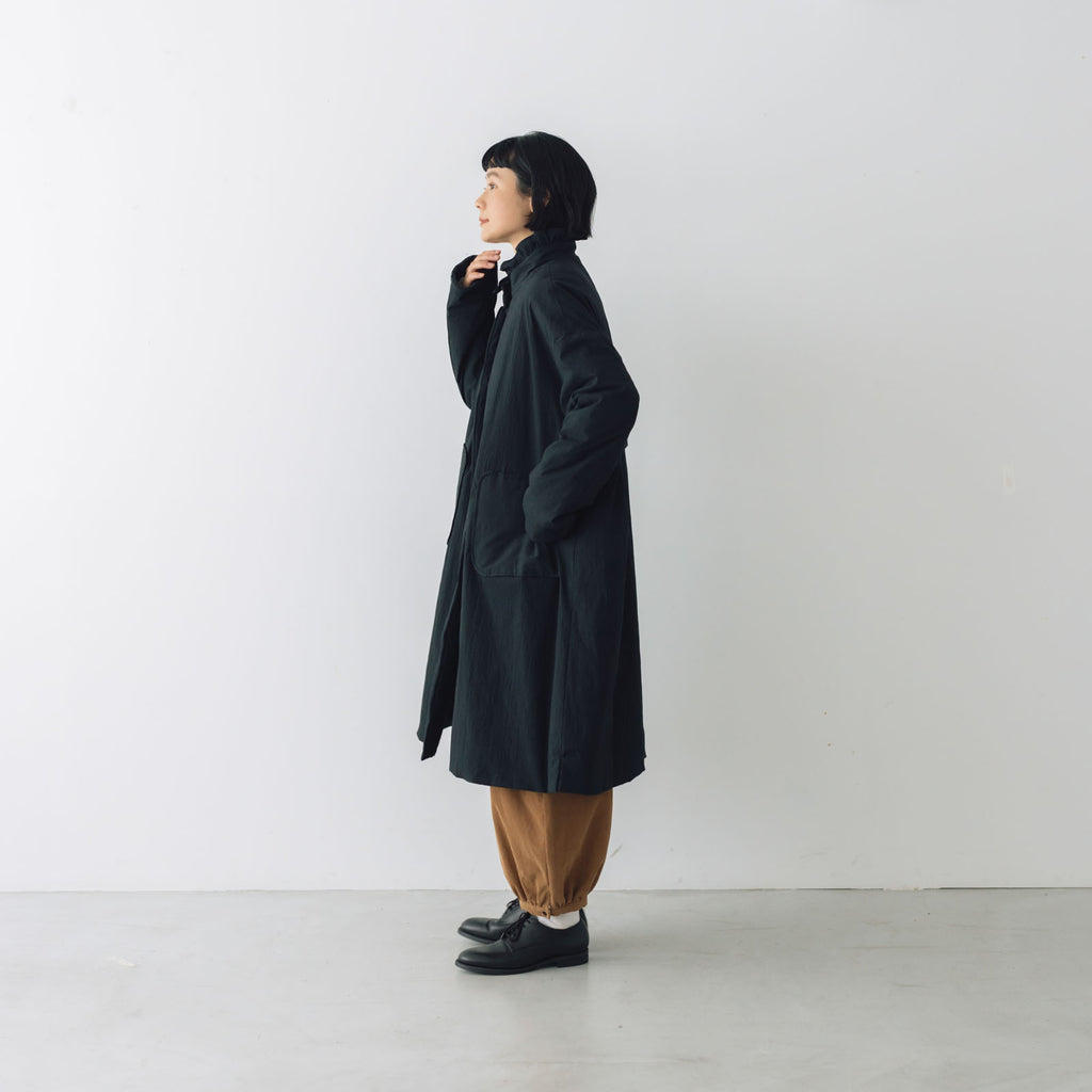 MAGALI オールドコットンナイロンリネン フリルカラーパディットコート ブラック