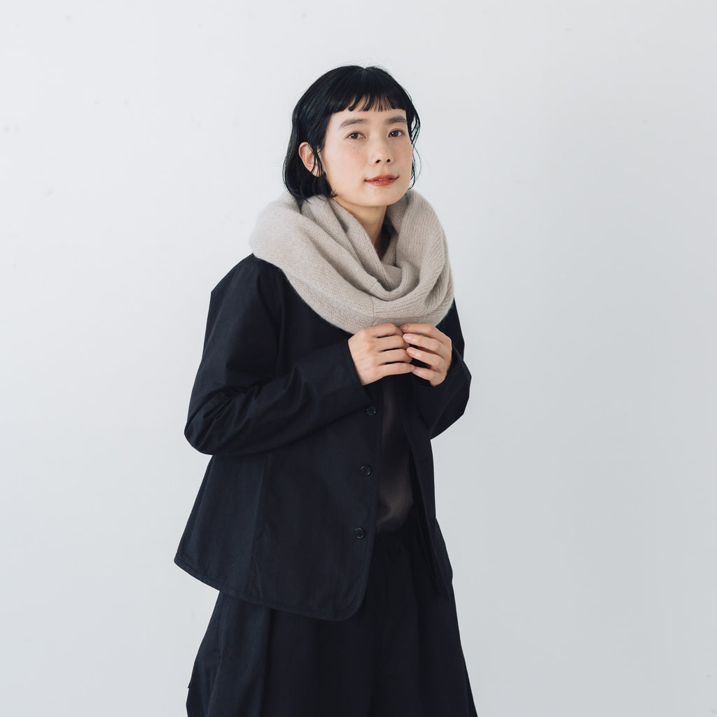 evam eva  モヘアリリーループストール