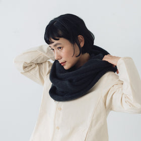 evam eva  モヘアリリーループストール