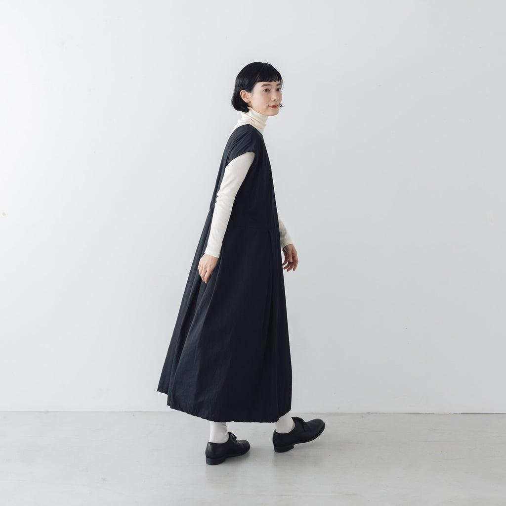 Gauze# ボックスタック ノースリーブワンピース ブラック