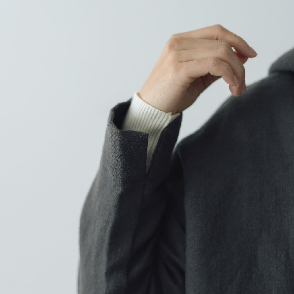 Gauze# 縮絨 ウール イージー フード ブラウス チャコール