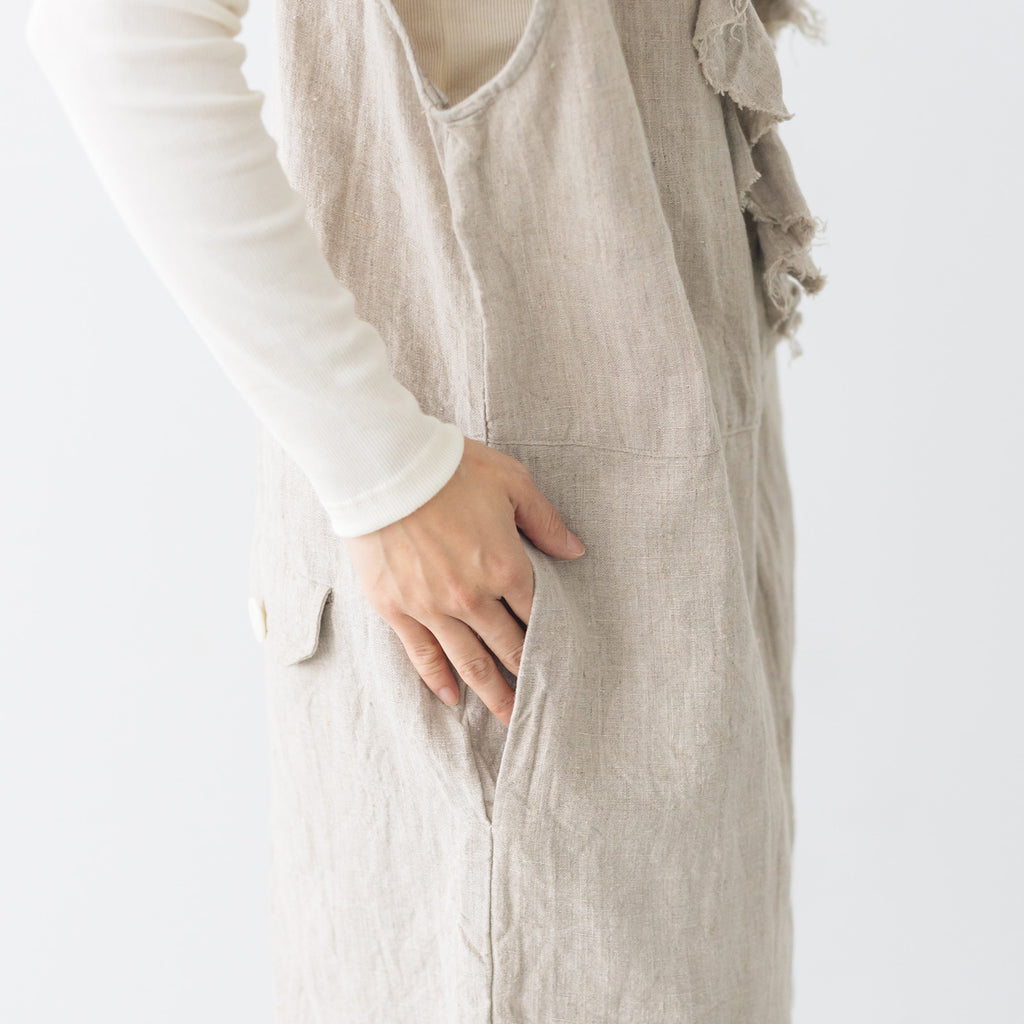 新品タグ付きGauze♯ameriフリルサロペット黒オールインワンリネン Gauze# アメリ フリルサロペット ｜くらすこと公式オンラインストア