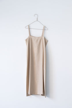 Yoli Silk strap onepiece［オーダー／12月下旬出荷予定］