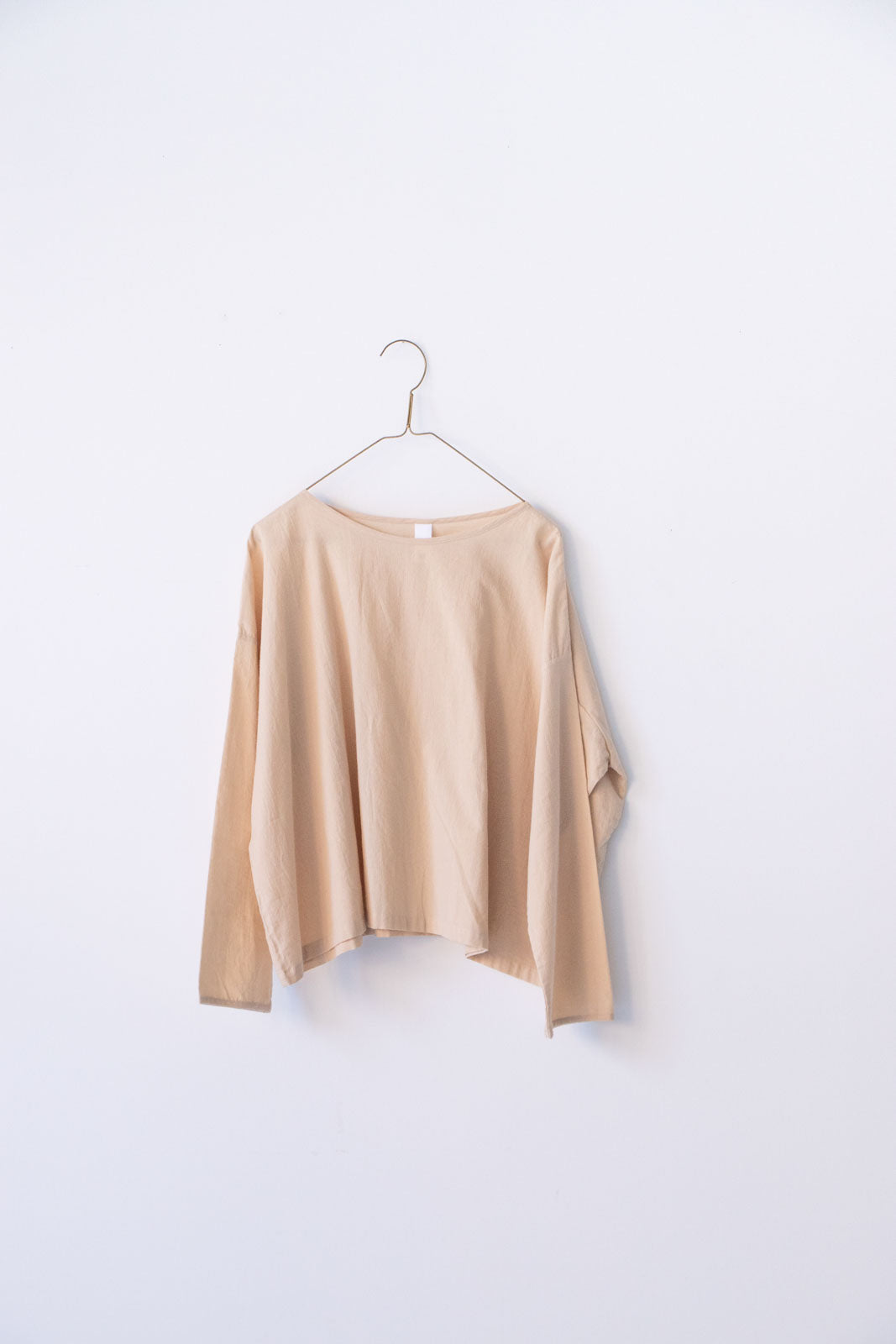 日本卸値Yoli Simple wide blouse beige 2023ss トップス