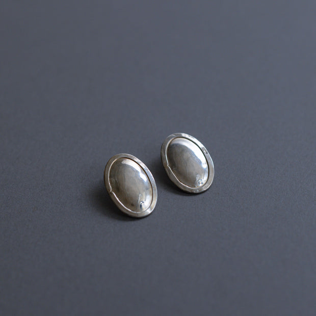 accessories mau カレンシルバーオーバルピアス