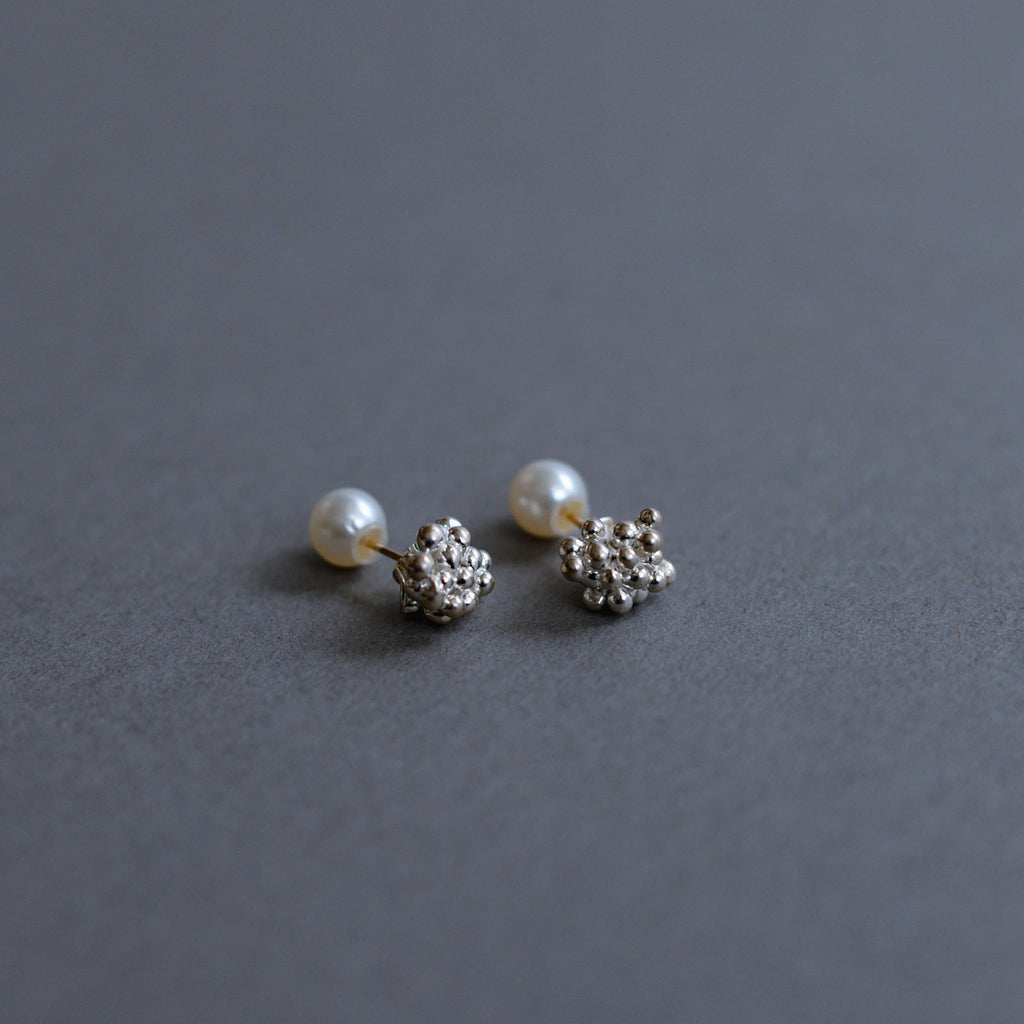 accessories mau カレンシルバーピアス パールキャッチ
