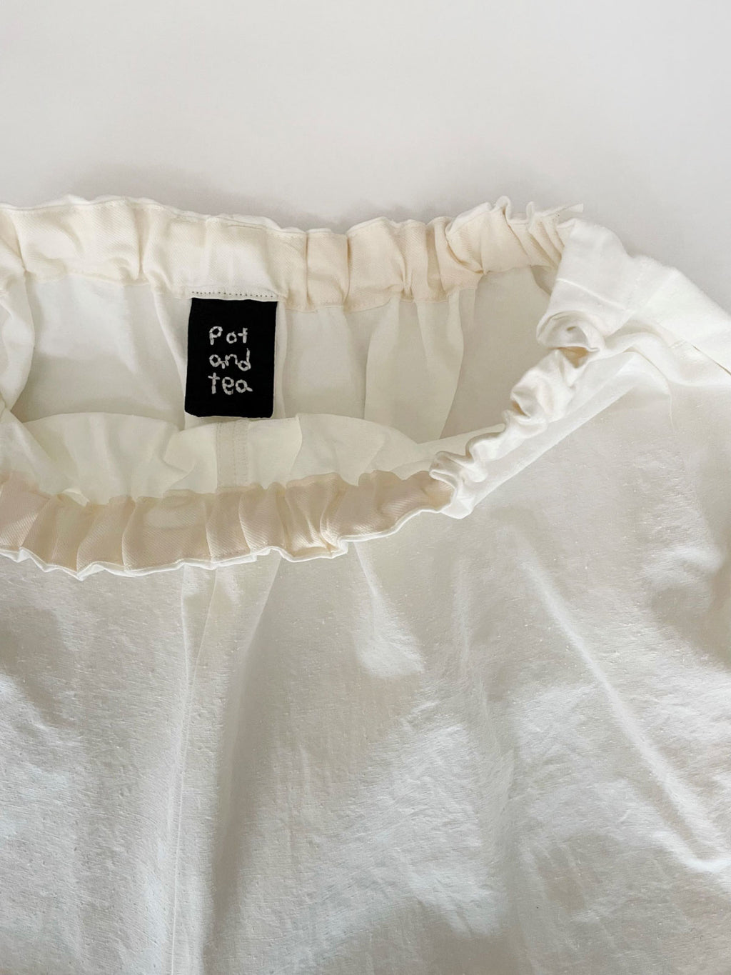 pot and tea シルクネップテーパードパンツ［期間限定販売］