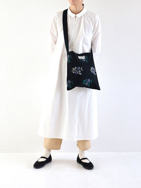pot and tea クロスステッチ斜めがけバッグ［期間限定販売］