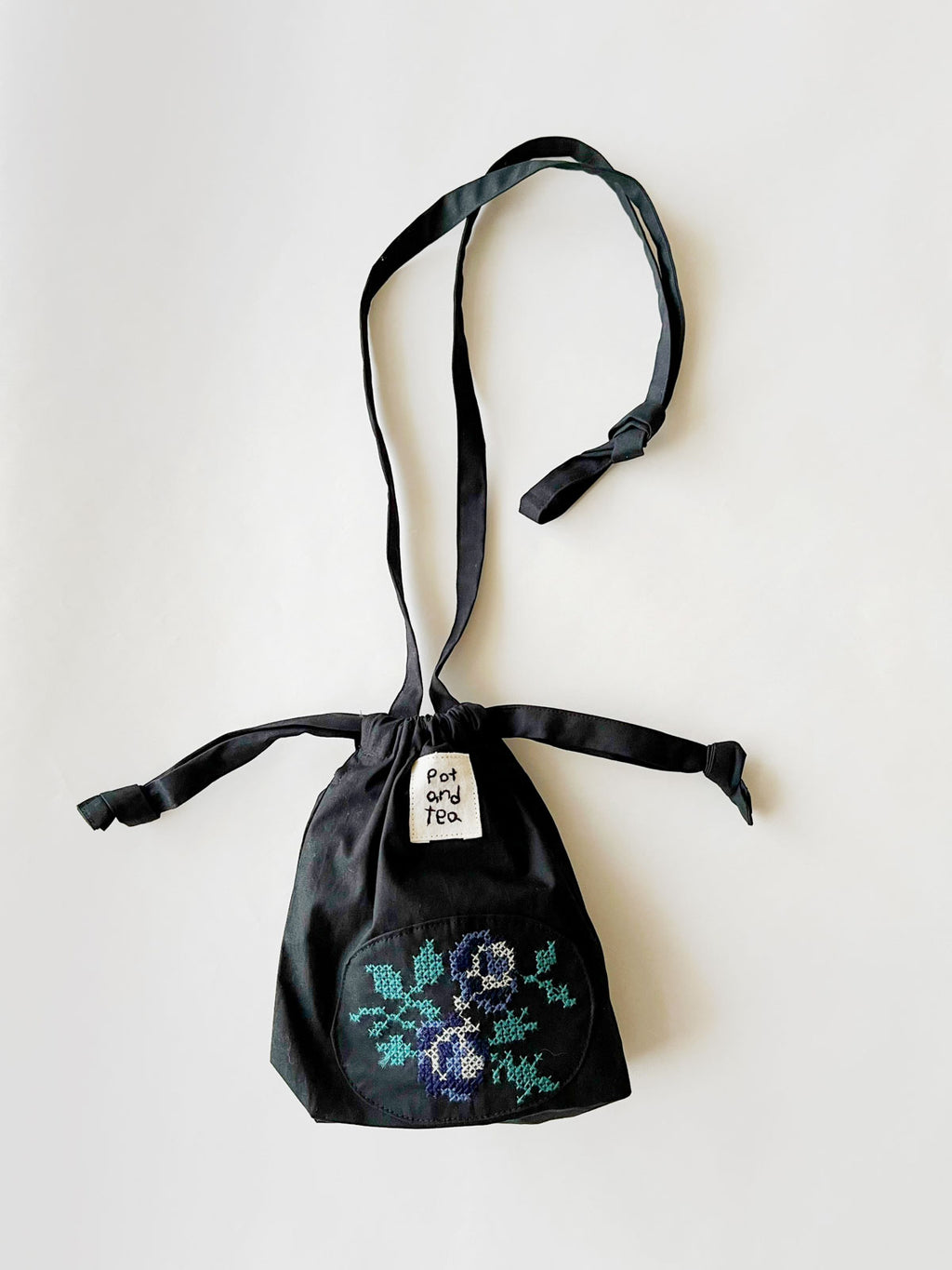 pot and tea クロスステッチミニポシェット［期間限定販売］