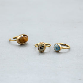 SURUME. STONE RING