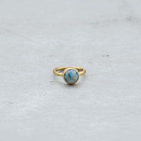 SURUME. STONE RING