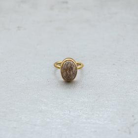 SURUME. STONE RING