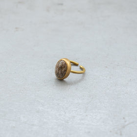 SURUME. STONE RING