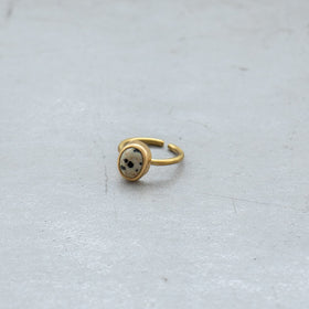 SURUME. STONE RING