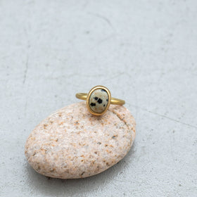 SURUME. STONE RING