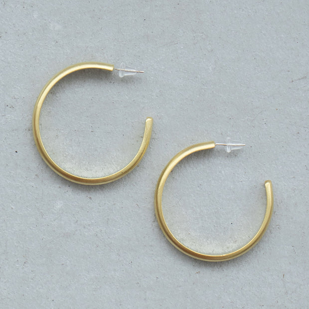 SURUME. THICK HOOP ピアス［期間限定販売］