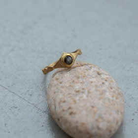 SURUME. Shave Stone Thin Ring［期間限定販売］