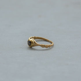 SURUME. Shave Stone Thin Ring［期間限定販売］