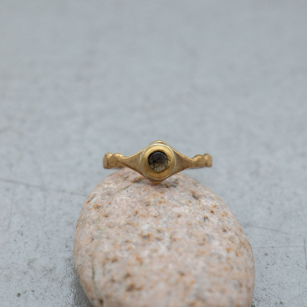 SURUME. Shave Stone Thin Ring［期間限定販売］
