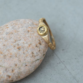 SURUME. Shave Stone Thin Ring［期間限定販売］