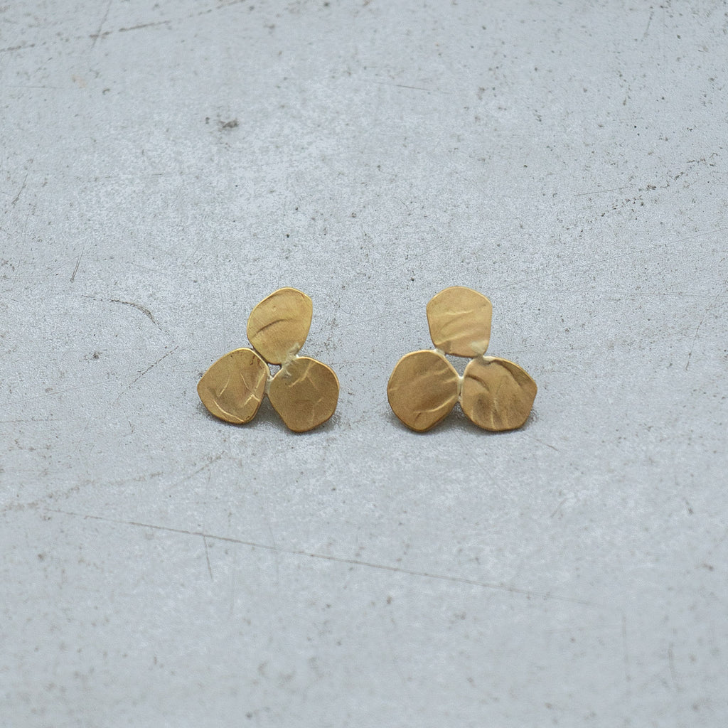 SURUME. Triplet（pierce／earring）