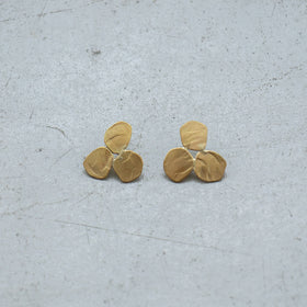 SURUME. Triplet（pierce／earring）