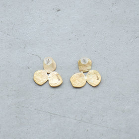 SURUME. Triplet（pierce／earring）