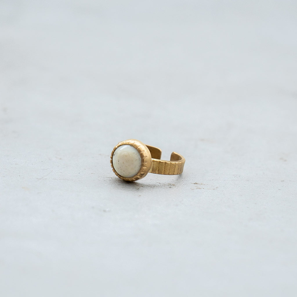 SURUME. Cutting Stone Ring