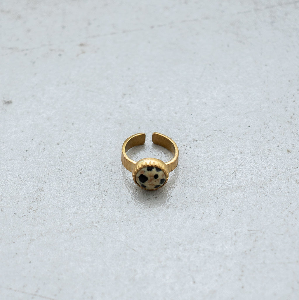 SURUME. Cutting Stone Ring