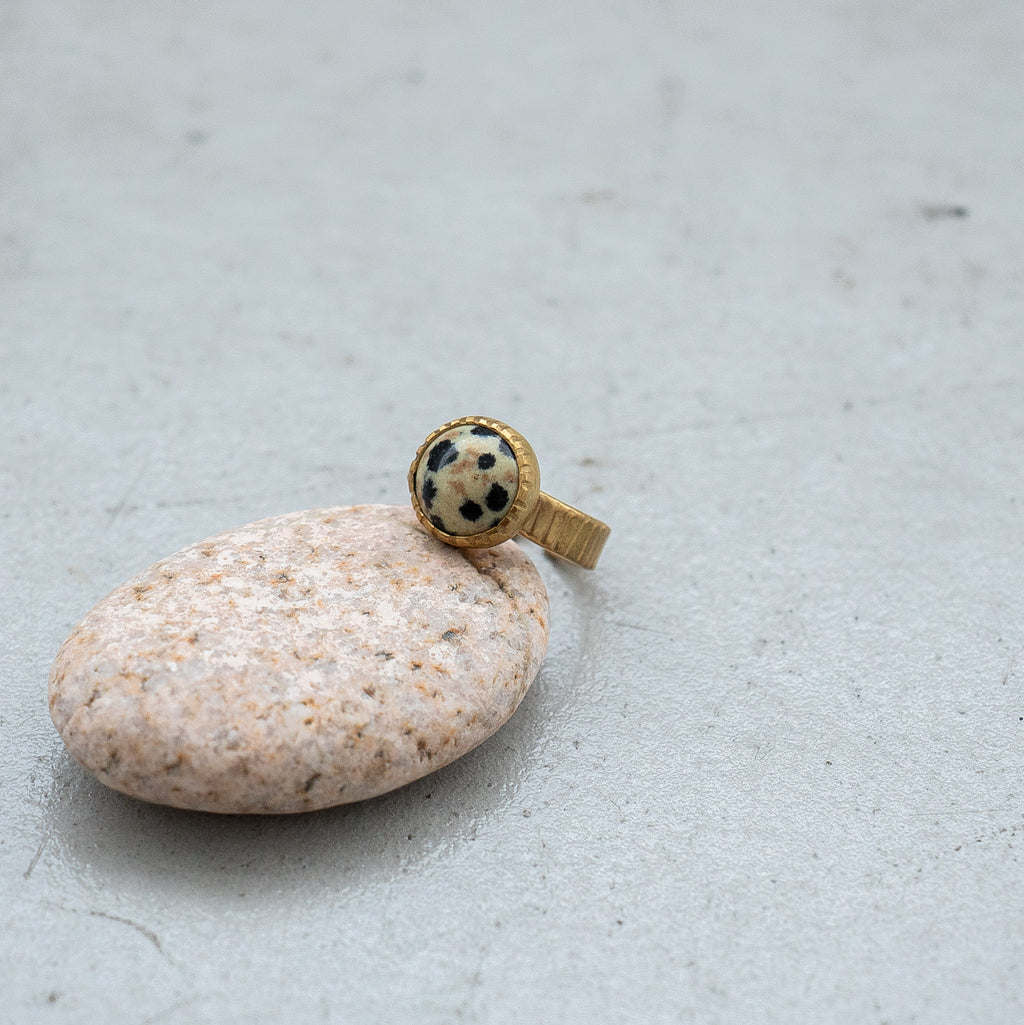SURUME. Cutting Stone Ring