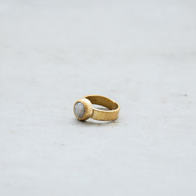 SURUME. Cutting Stone Ring