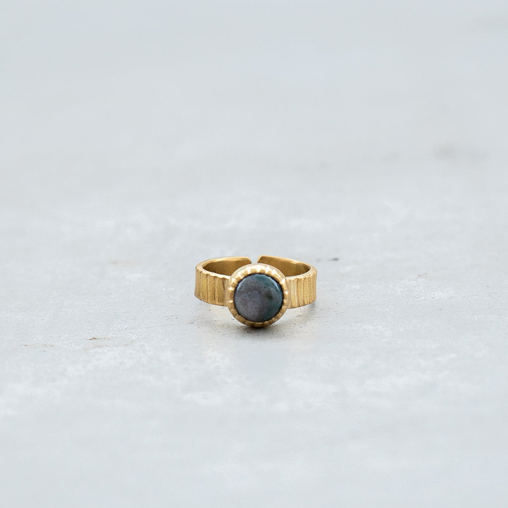 SURUME. Cutting Stone Ring