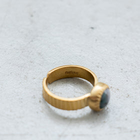 SURUME. Cutting Stone Ring